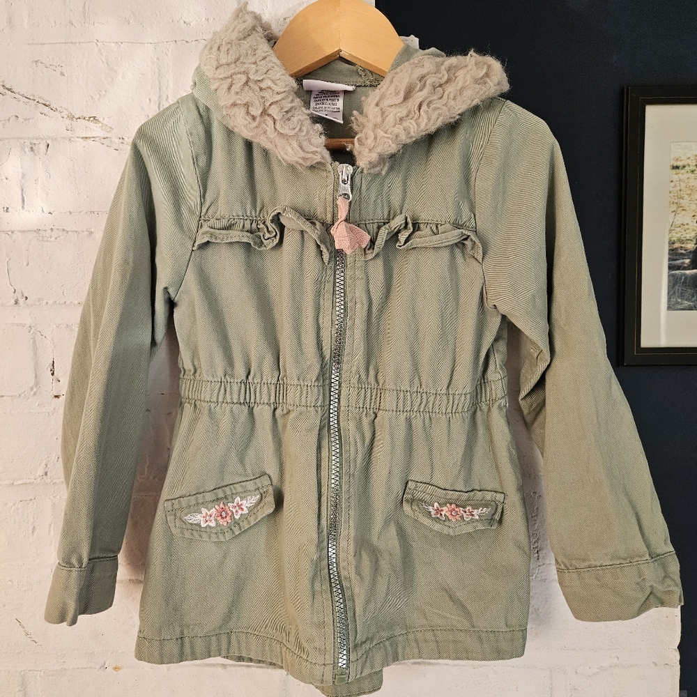 Little Lass Camo Green Girls Jacket Size 6 – Embroidered Floral Detail